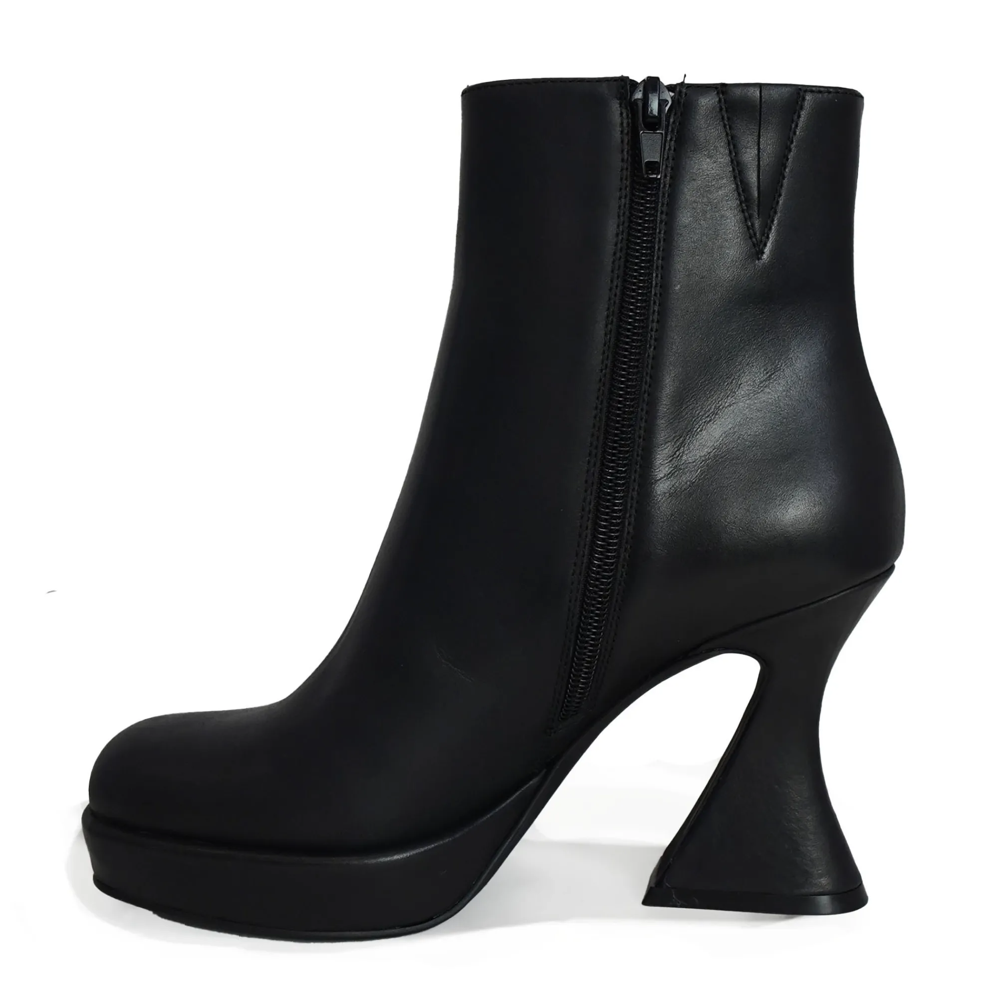 Jeffrey Campbell Botki>HUMANITY U92-B01 Black